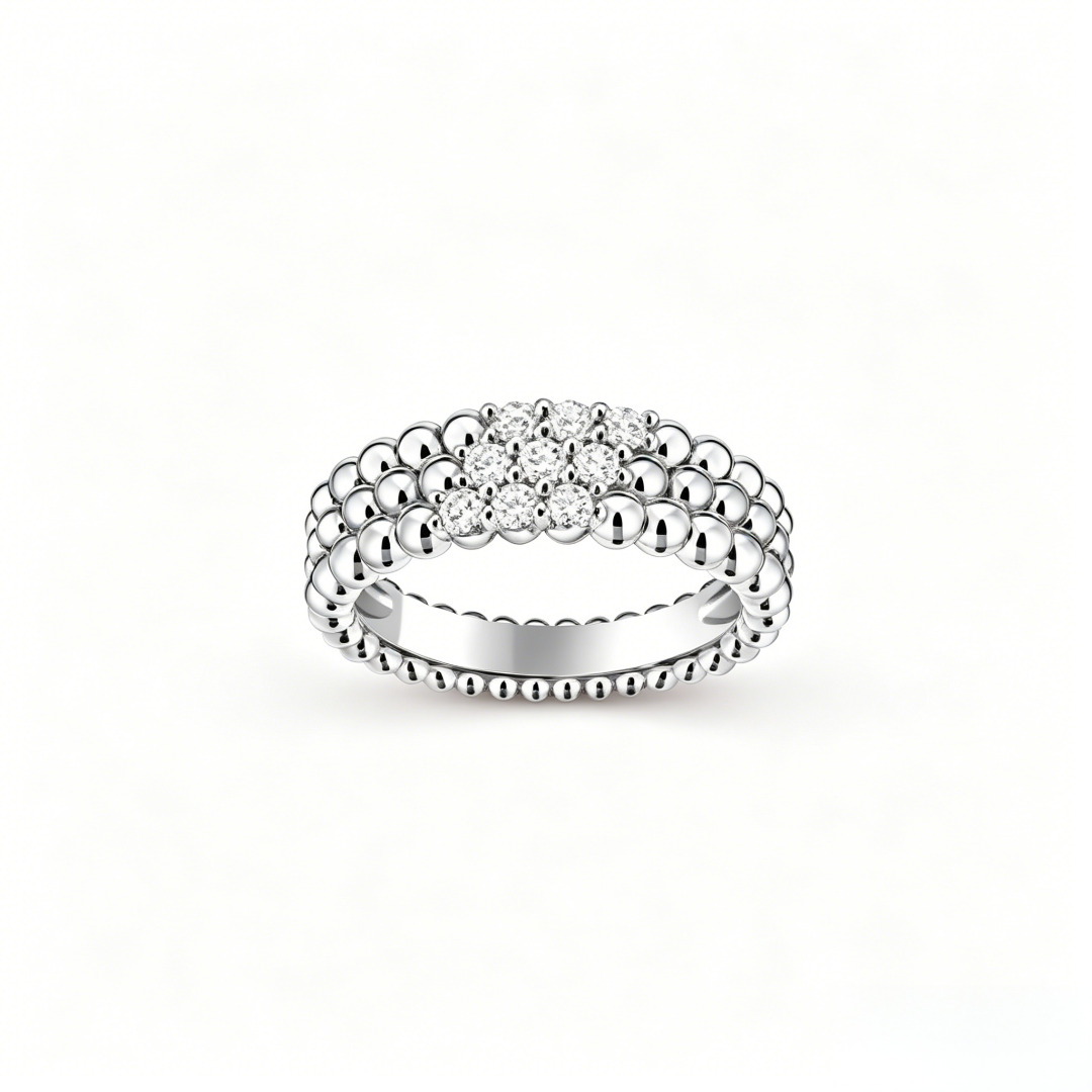 [Imperial]  THREE-ROW DIAMOND RING