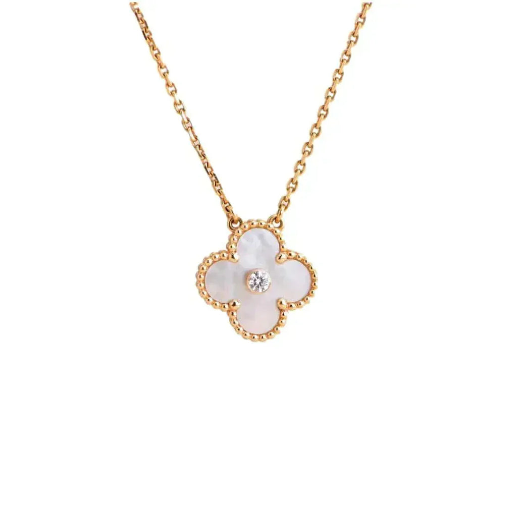 [Imperial] CLOVER 15MM DIAMOND WHITE FRITILLARIA NECKLACE