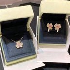 [Imperial] FRIVOLE ROSE GOLD FLOWER DIAMOND NECKLACE