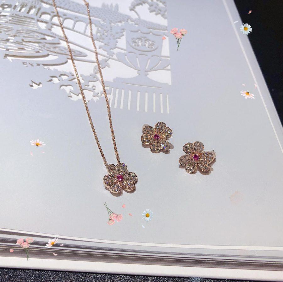 [Imperial] FRIVOLE ROSE GOLD FLOWER DIAMOND NECKLACE