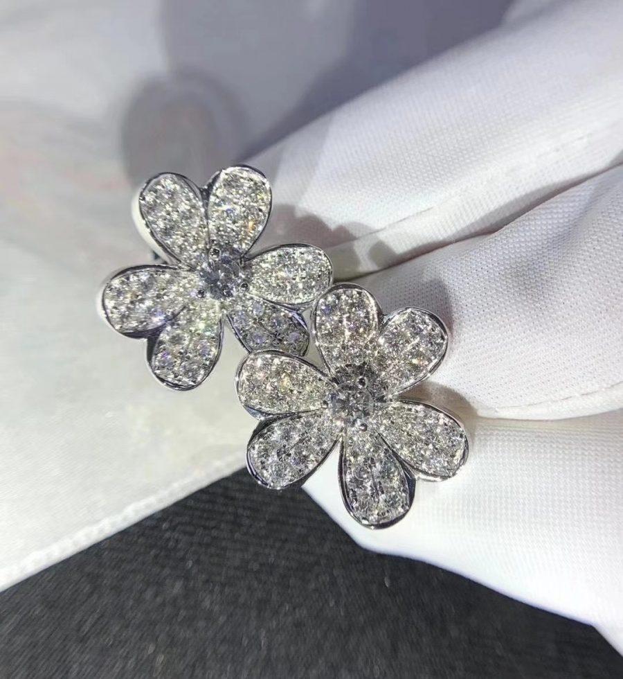 [Imperial] FRIVOLE SILVER FLOWER DIAMOND EARRINGS