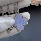 [Imperial] CLOVER SILVER CHALCEDONY BIG CLOVER NECKLACE