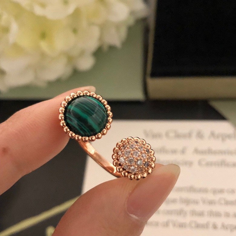 [Imperial] PERLEE COULEURS DIAMOND ROSE GOLD BETWEEN THE FINGER RING