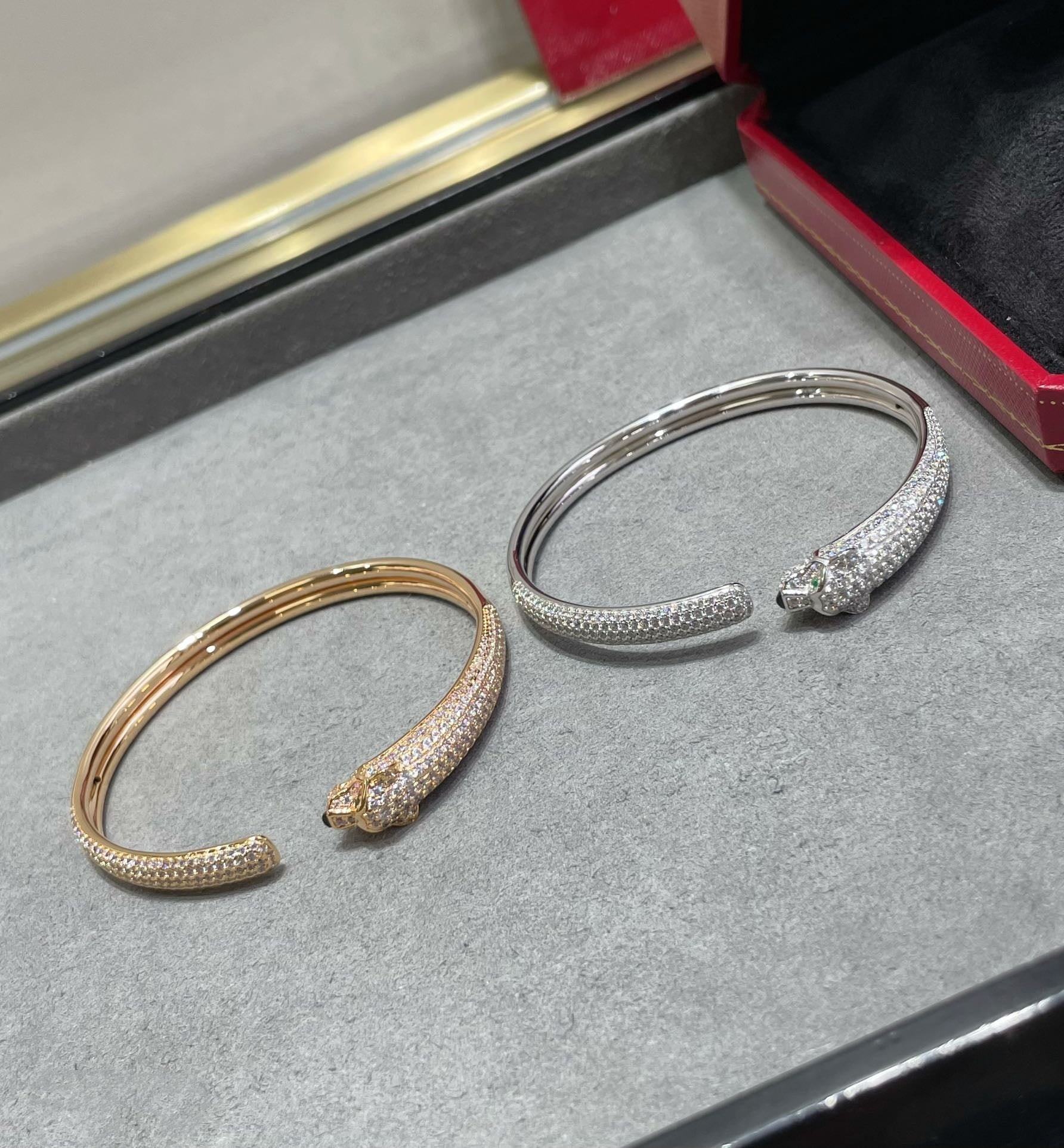 [Imperial] PANTHERE FULL DIAMOND OPEN BRACELET